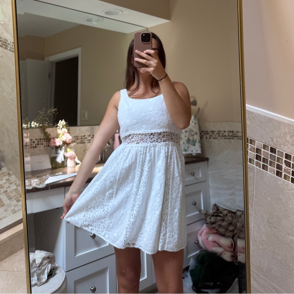 Lily Pulitzer white lace dress
